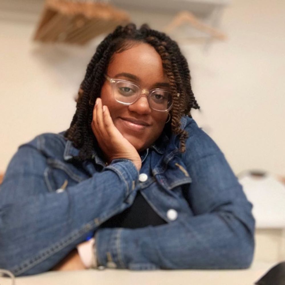 Meet your Posher, Jade